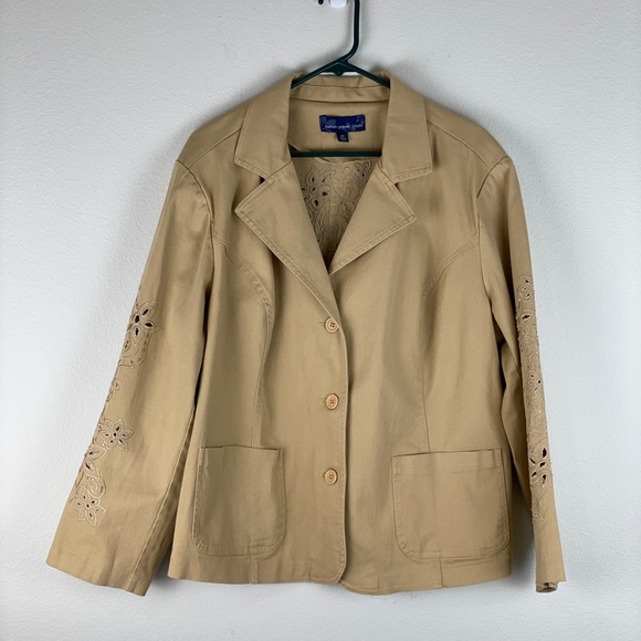 Susan Graver, Plus Size 2X Tan Jacket Embroidered Button Closure EUC - Picture 15 of 15
